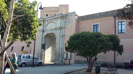 Porta Cristina